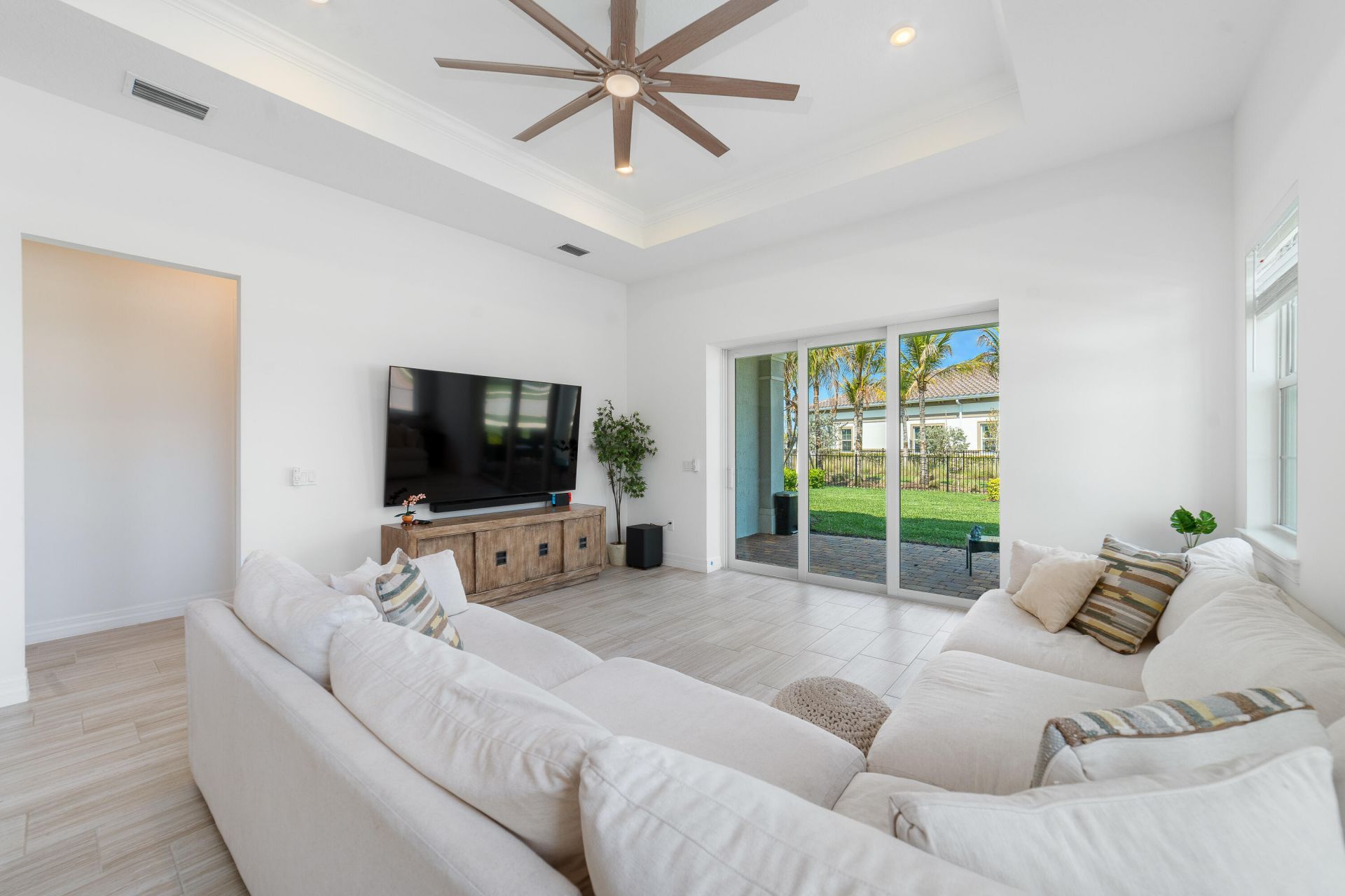 12305 Frontline Lane, Palm Beach Gardens, FL 33412 Photo