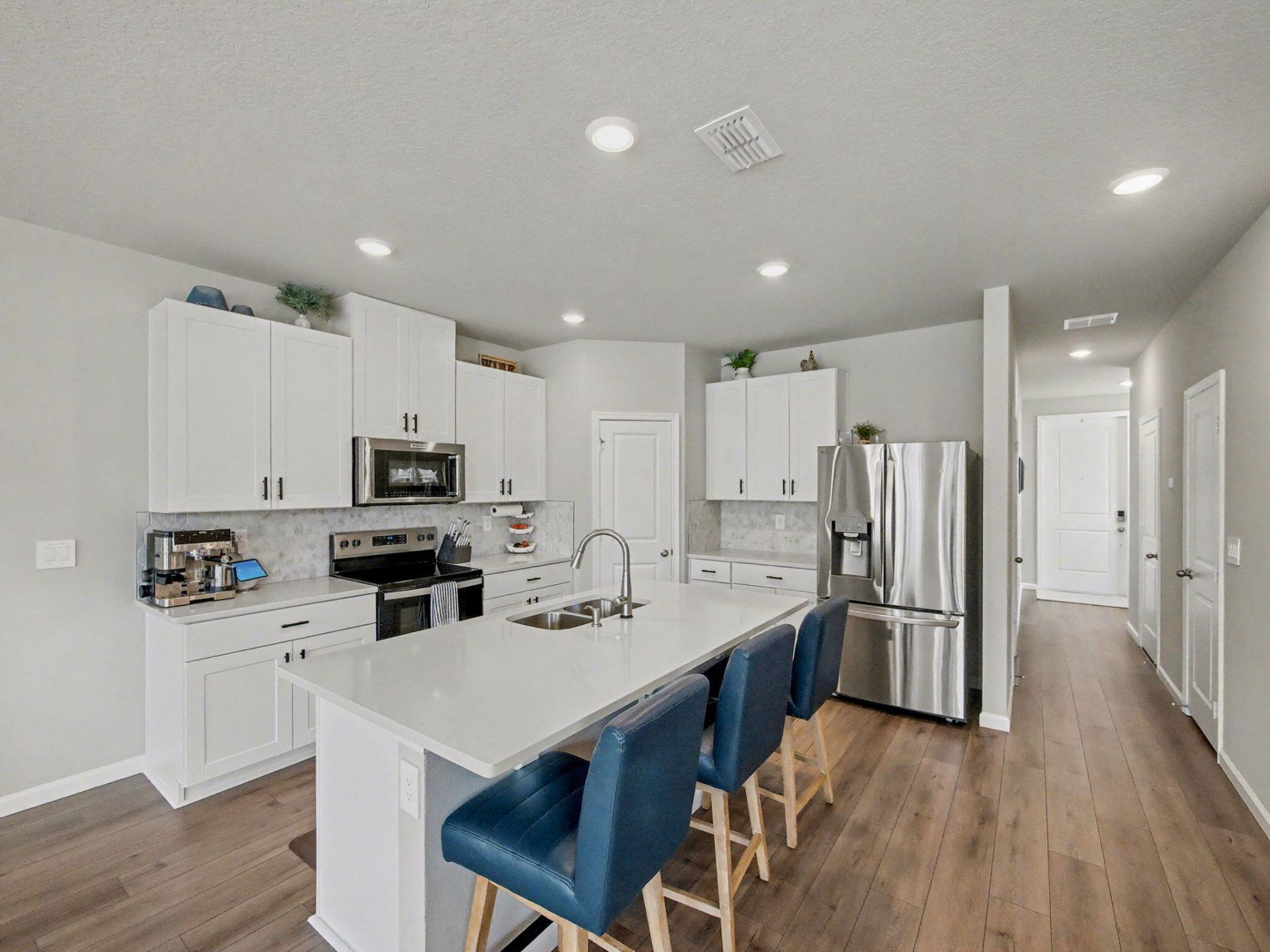 5747 SE Edgewater Circle, Stuart, FL 34997 Photo