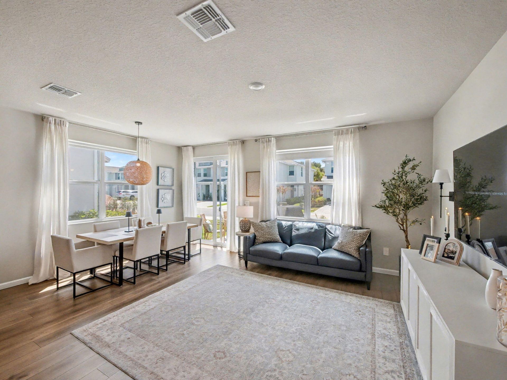 5747 SE Edgewater Circle, Stuart, FL 34997 Photo