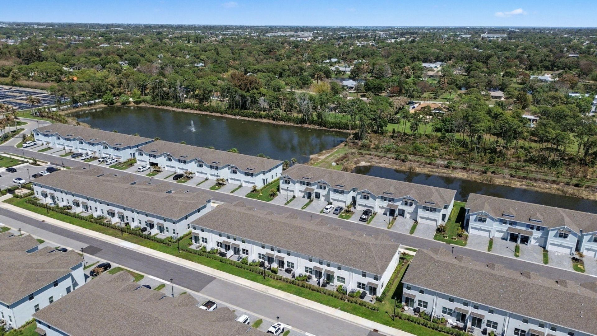 5747 SE Edgewater Circle, Stuart, FL 34997 Photo