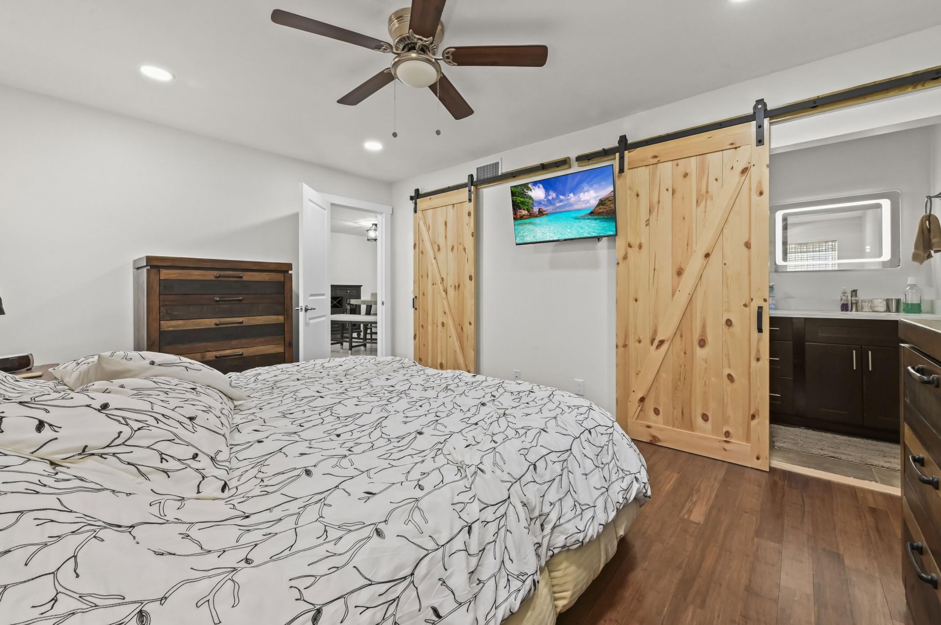 647 Marlboro Oval, Greenacres, FL 33467 Photo