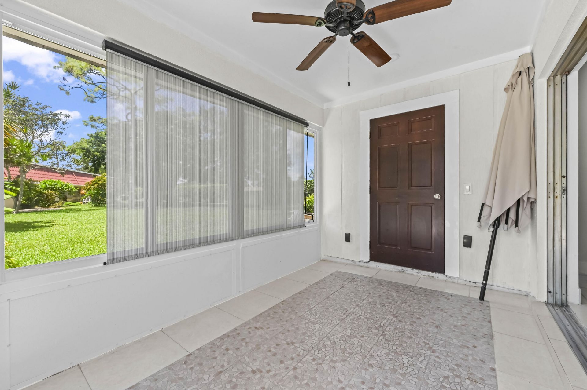 647 Marlboro Oval, Greenacres, FL 33467 Photo