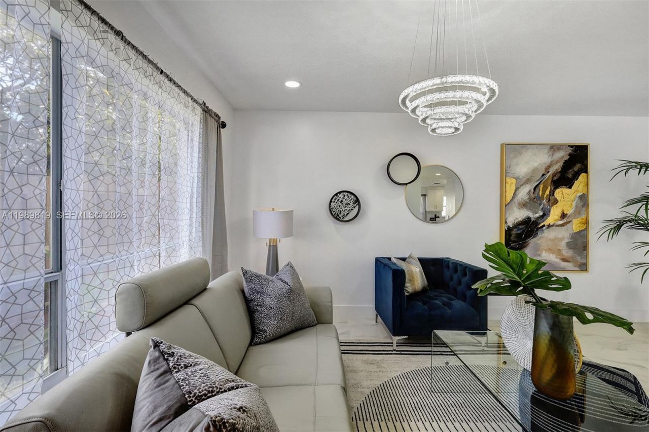 104 Wedgewood Lks S, Greenacres, FL 33463 Photo