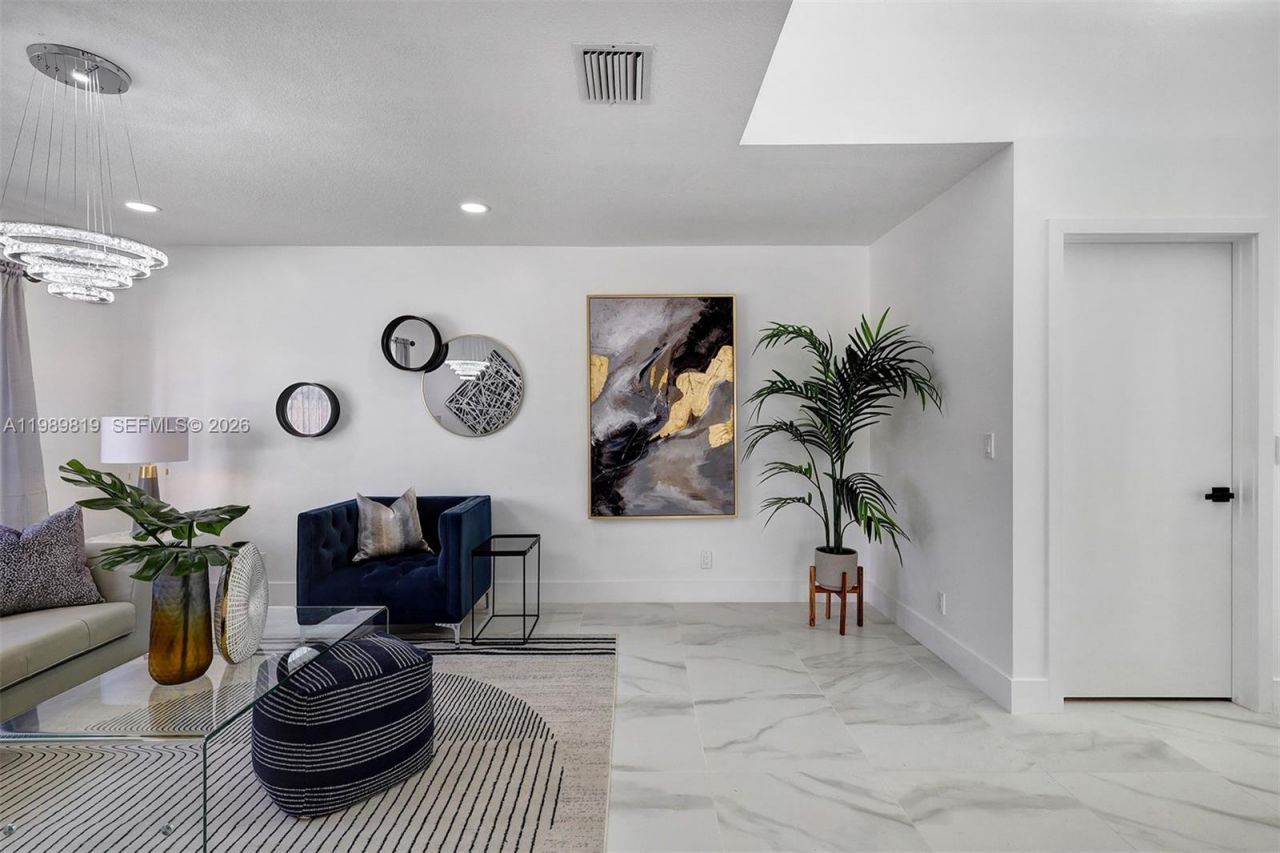 104 Wedgewood Lks S, Greenacres, FL 33463 Photo