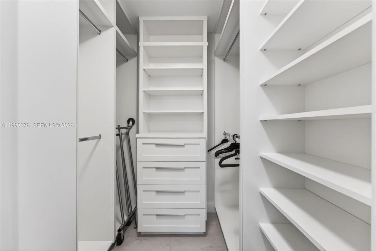 3725 S Ocean Dr , Unit 1024, Hollywood, FL 33019 Photo