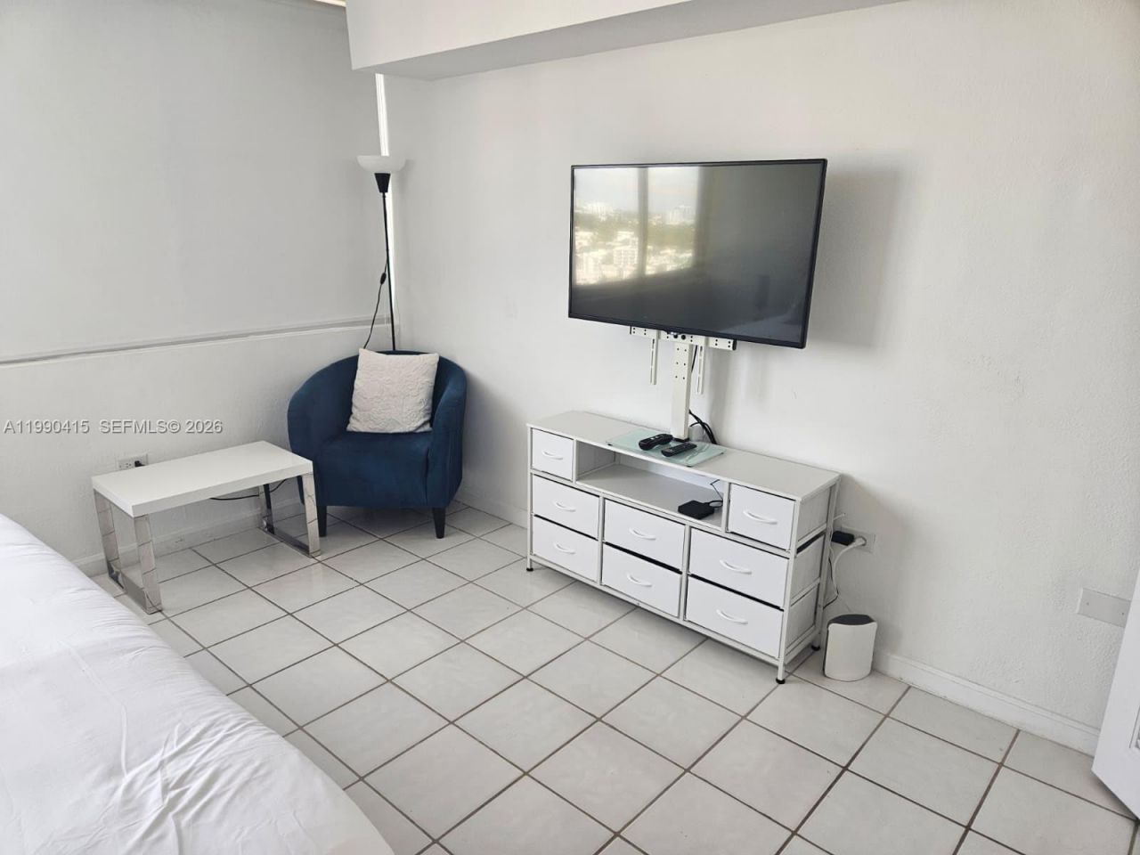 7135 Collins Ave, Unit 1821, Miami Beach, FL 33141 Photo