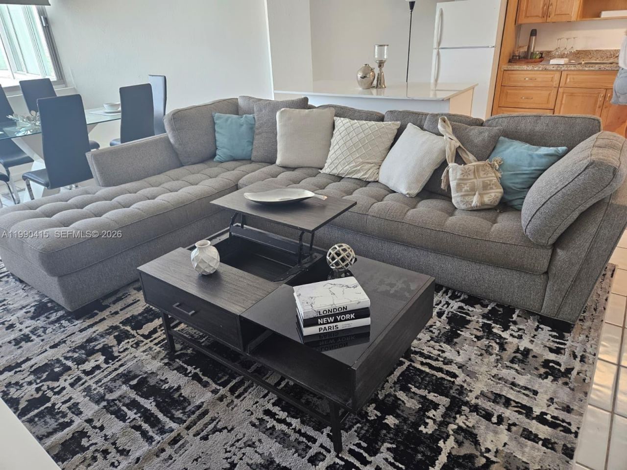 7135 Collins Ave, Unit 1821, Miami Beach, FL 33141 Photo