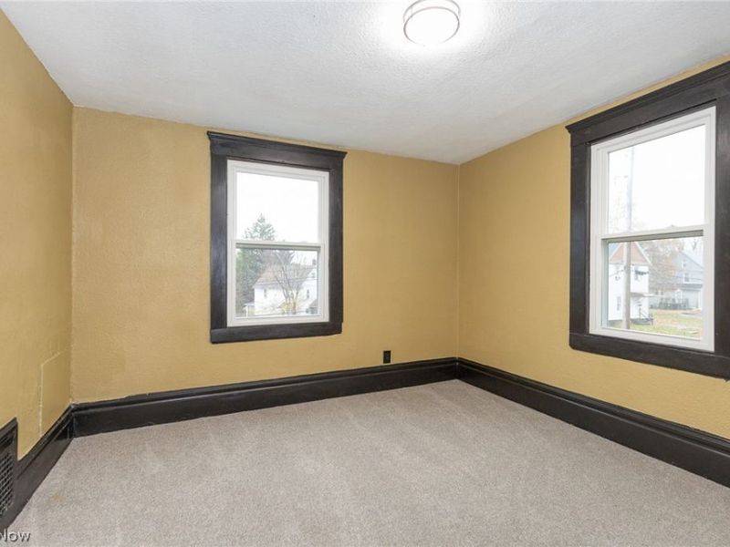 258 Oberlin Court, Akron, OH 44311 Photo 15