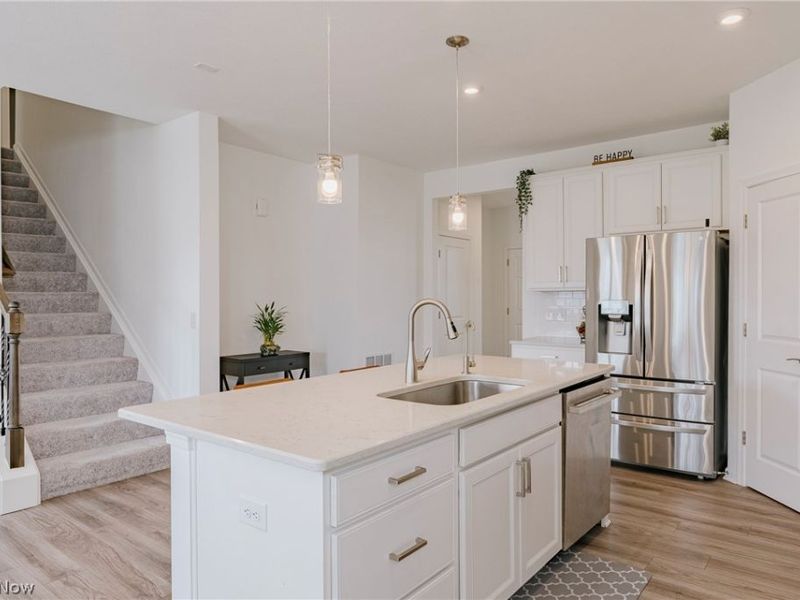 23665 Rebecca Lane, Columbia Station, OH 44028 Photo 8