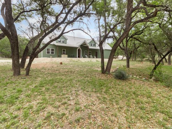 792 alamo beach, Pipe Creek, TX 78063