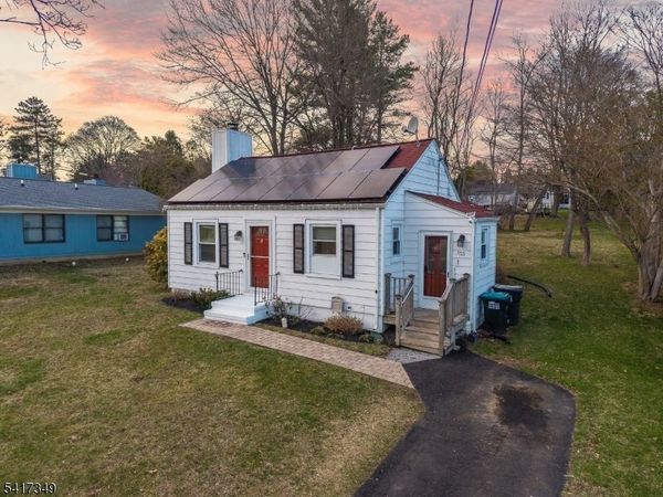 155 Center Street, Clinton, NJ 08809