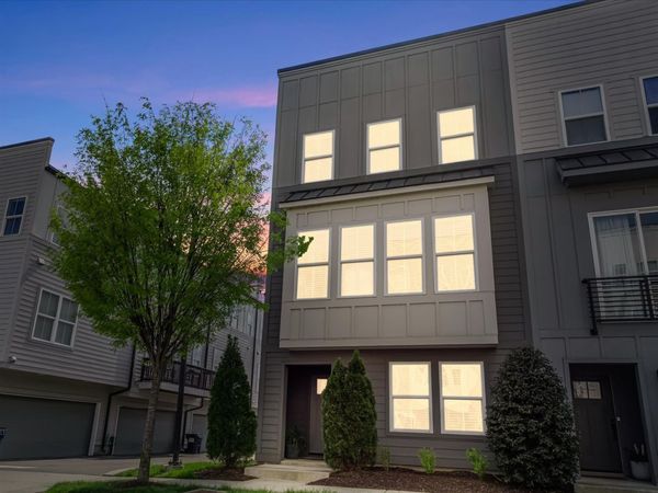 2001 Edison Park Ln, Nashville, TN 37209