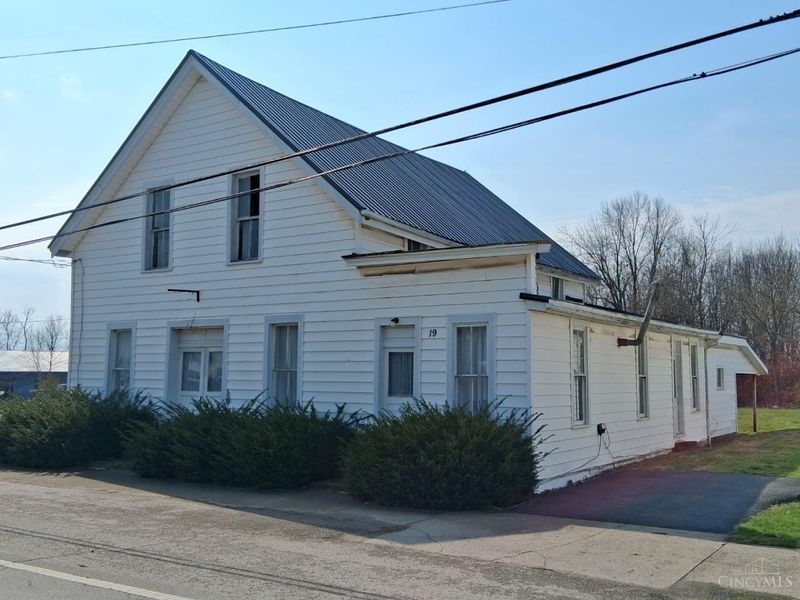 19 E Main Street, Mowrystown, OH 45155 Photo 1