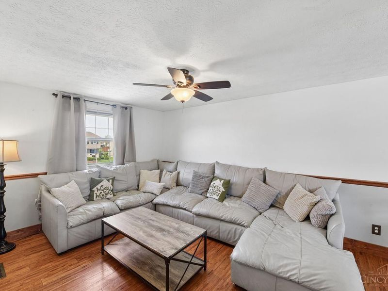 130 Country View Drive, Harrison, OH 45030 Photo 12