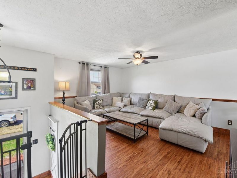 130 Country View Drive, Harrison, OH 45030 Photo 14