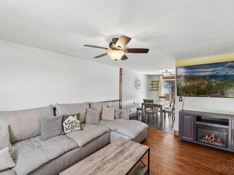 130 Country View Drive, Harrison, OH 45030 Photo 6