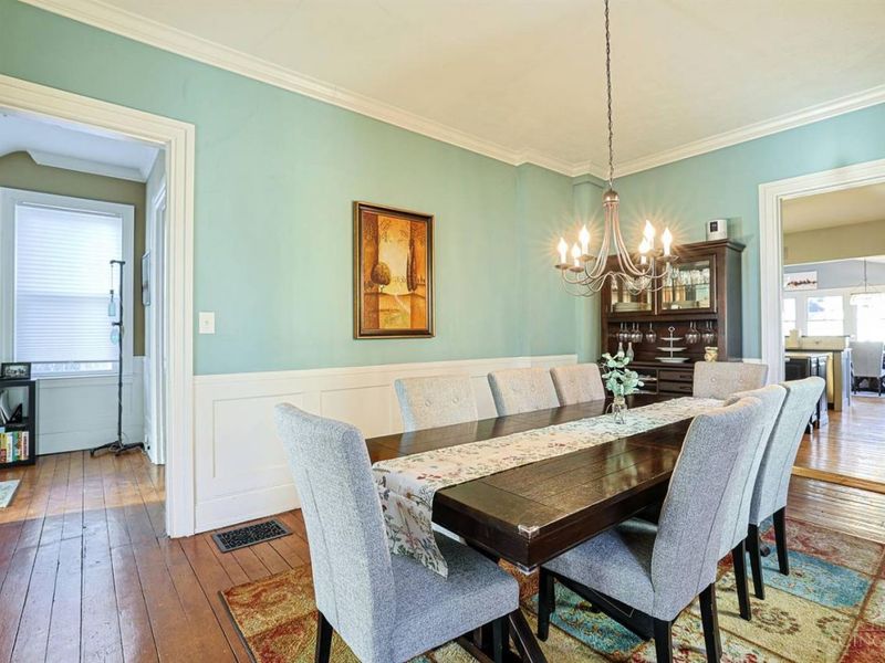 1075 Willow Avenue, Glendale, OH 45246 Photo 12