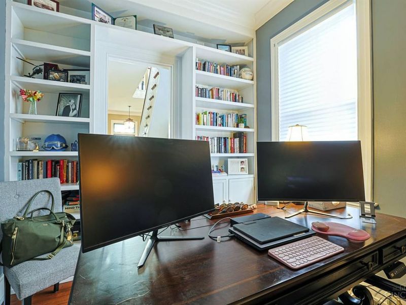 1075 Willow Avenue, Glendale, OH 45246 Photo 26