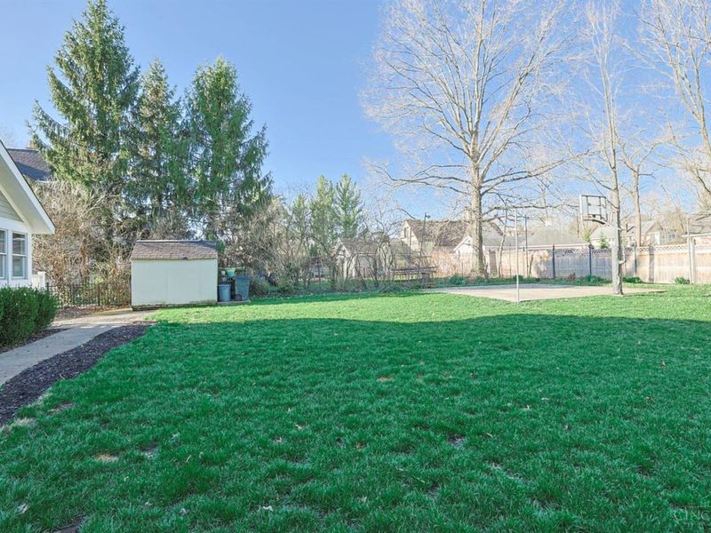 1075 Willow Avenue, Glendale, OH 45246 Photo 46