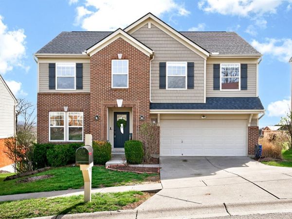 1166 Arbor Springs, Hamilton, OH 45013