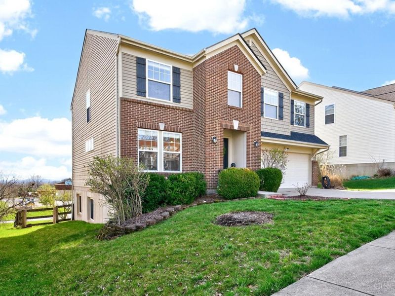 1166 Arbor Springs, Hamilton, OH 45013 Photo 2