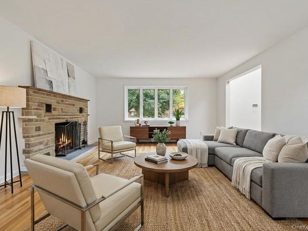 1020 Grant Avenue , Pelham, NY 10803