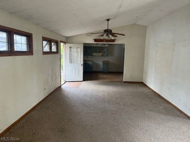 219 W College Street, Scio, OH 43988 Photo 9