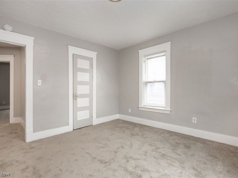 5614 Drake Avenue, Cleveland, OH 44127 Photo 22