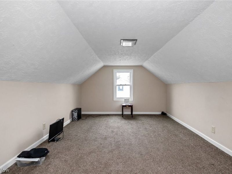 4 Lyndale Drive, Painesville Township, OH 44077 Photo 10