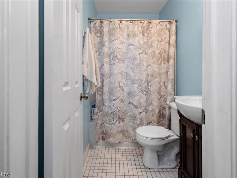 4 Lyndale Drive, Painesville Township, OH 44077 Photo 14