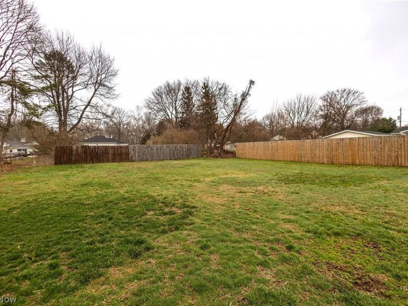 4 Lyndale Drive, Painesville Township, OH 44077 Photo 24