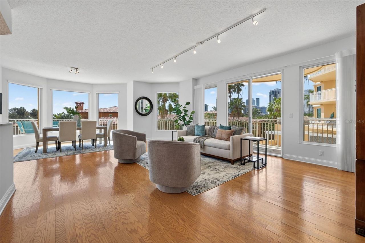 555 5th Avenue Ne, Unit 332, Saint Petersburg, FL 33701 Photo