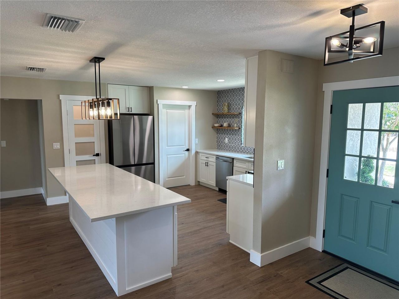 8808 44th Avenue Drive W, Bradenton, FL 34210 Photo