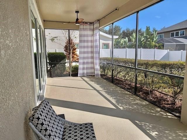 10915 Charmwood Drive , Riverview, FL 33569 Photo