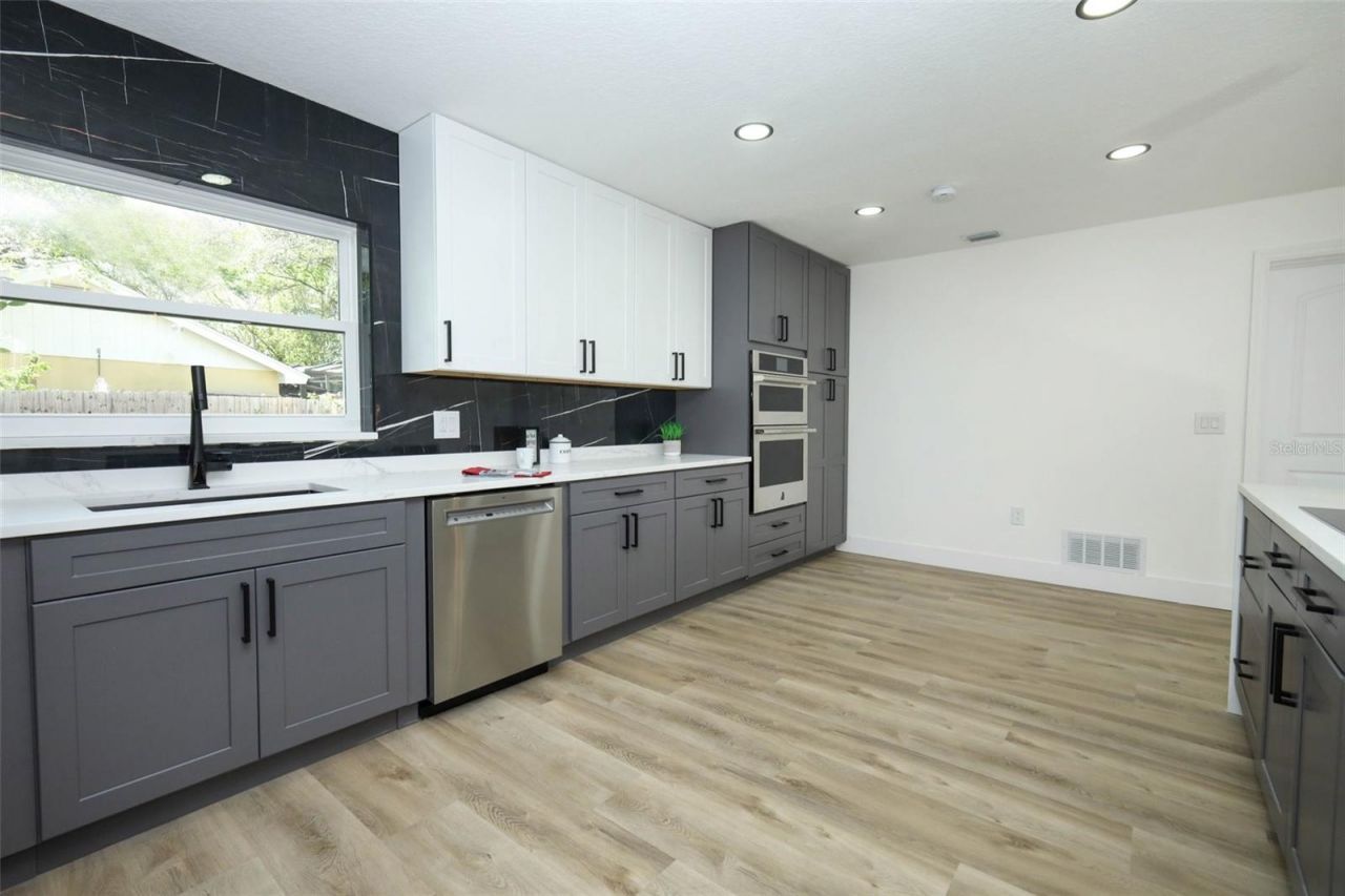 302 Timbercove Circle , Longwood, FL 32779 Photo