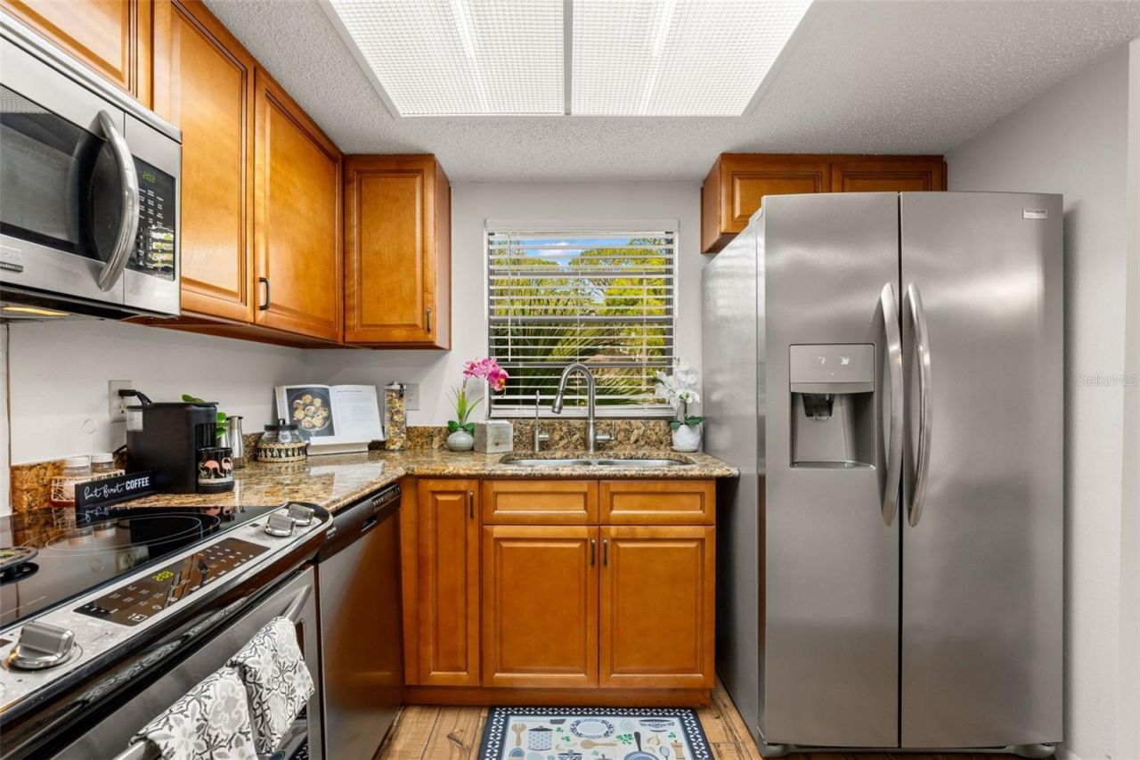 40 Sylvia Place, Oldsmar, FL 34677 Photo