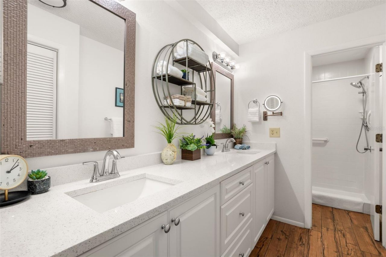 40 Sylvia Place, Oldsmar, FL 34677 Photo