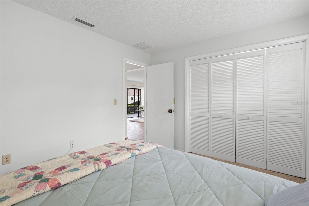 40 Sylvia Place, Oldsmar, FL 34677 Photo