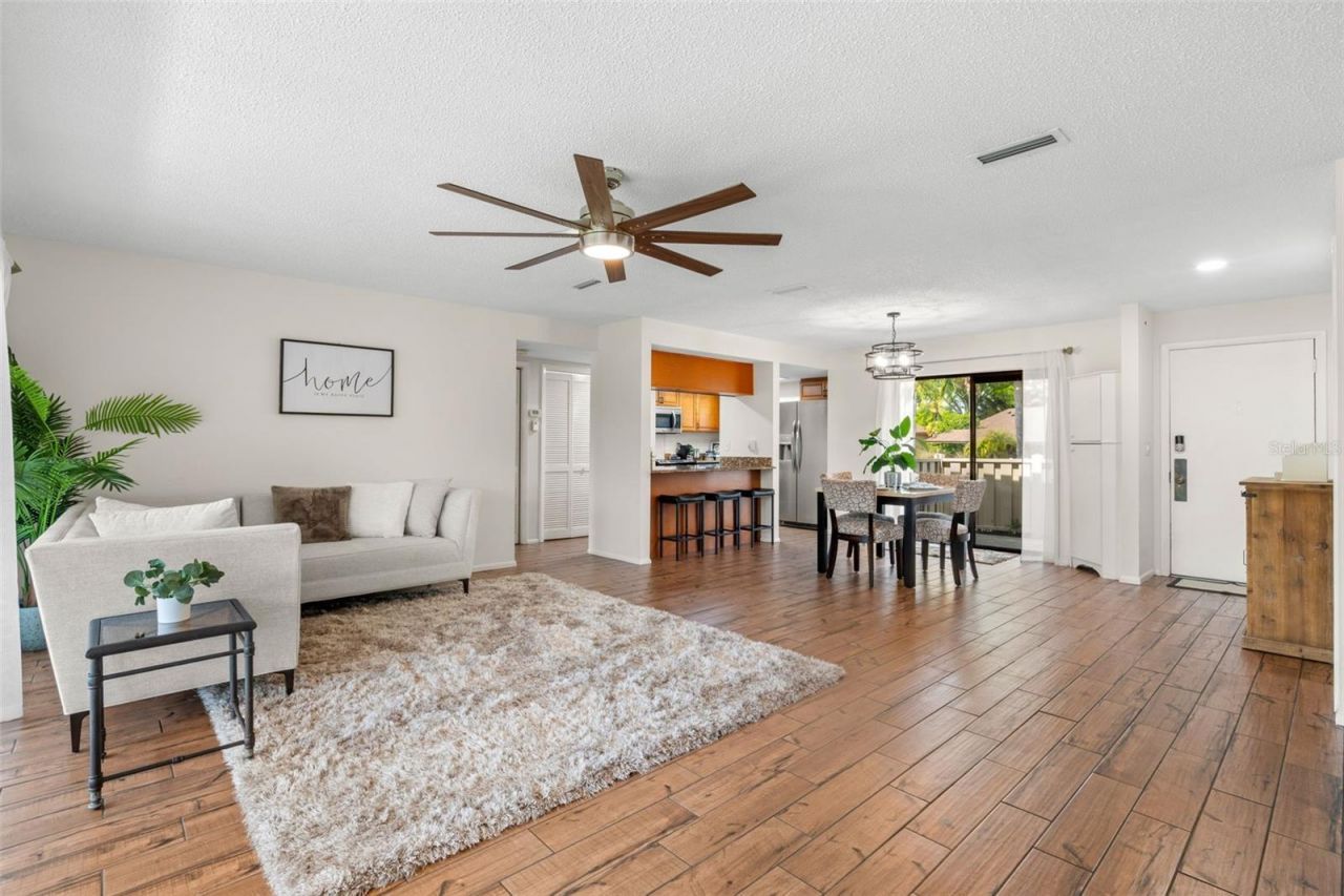 40 Sylvia Place, Oldsmar, FL 34677 Photo