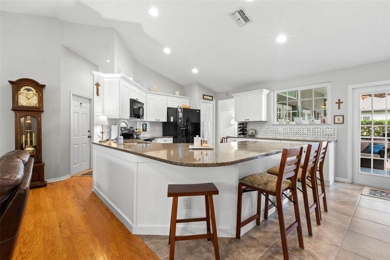 4766 Stoneview Circle, Oldsmar, FL 34677 Photo