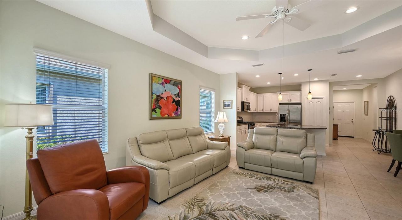 4894 Maymont Park Circle , Bradenton, FL 34203 Photo