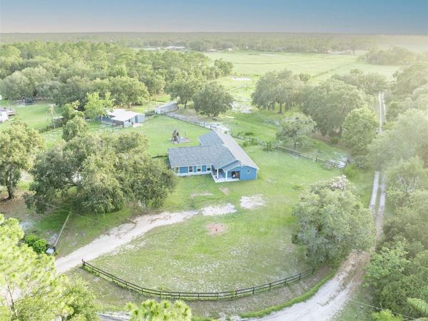 1350 ARAPAHO TRAIL, GENEVA, FL 32732