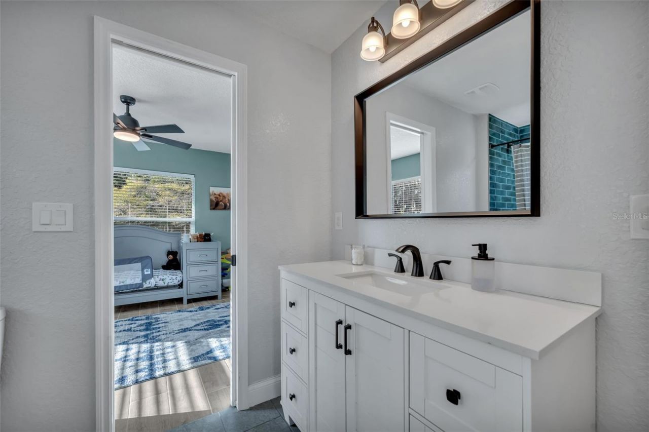 1350 Arapaho Trail , Geneva, FL 32732 Photo