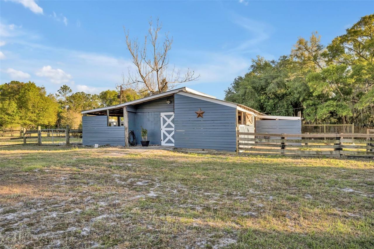 1350 Arapaho Trail, Geneva, FL 32732 Photo