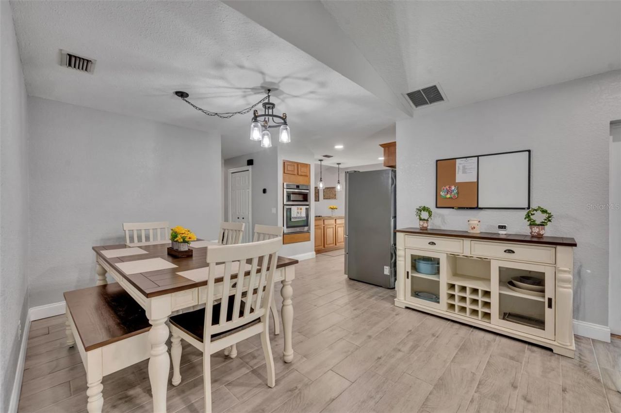 1350 Arapaho Trail , Geneva, FL 32732 Photo