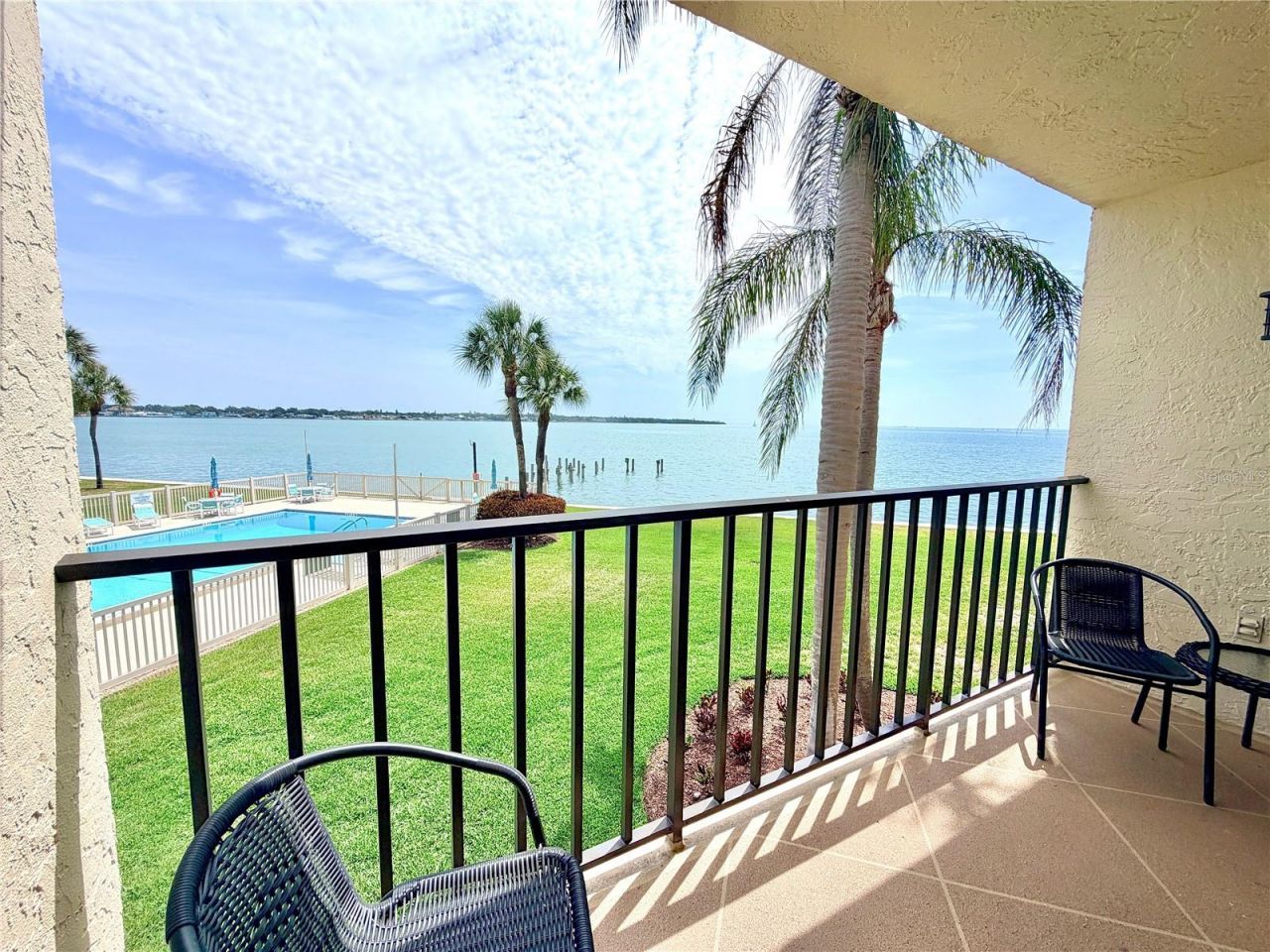 7520 Sunshine Skyway Lane S, Unit T18, Saint Petersburg, FL 33711 Photo