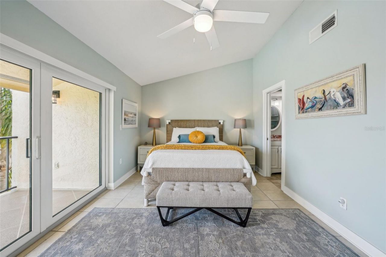 7520 Sunshine Skyway Lane S, Unit T18, Saint Petersburg, FL 33711 Photo