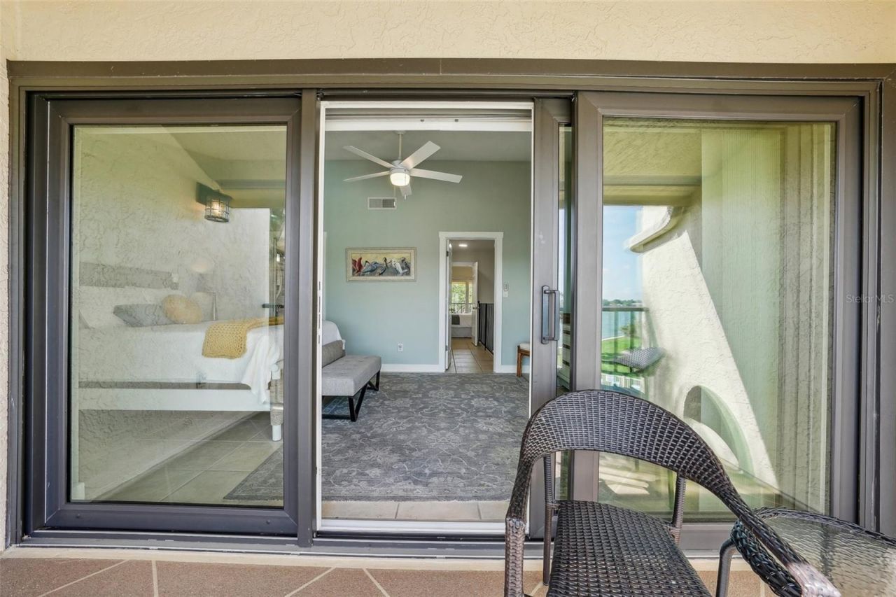 7520 Sunshine Skyway Lane S, Unit T18, Saint Petersburg, FL 33711 Photo