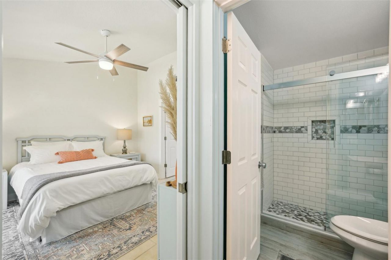 7520 Sunshine Skyway Lane S, Unit T18, Saint Petersburg, FL 33711 Photo