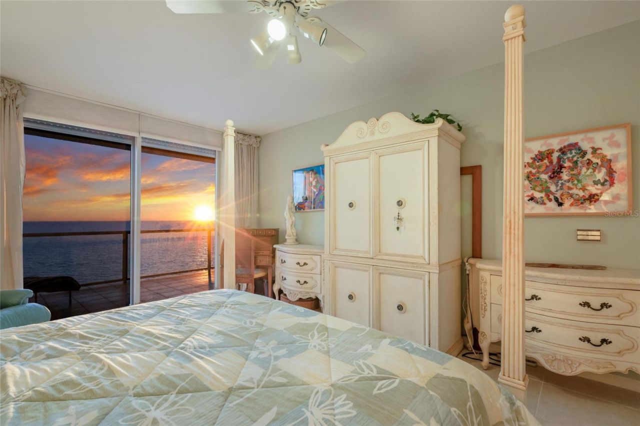 1800 Benjamin Franklin Drive, Unit B1006, Sarasota, FL 34236 Photo